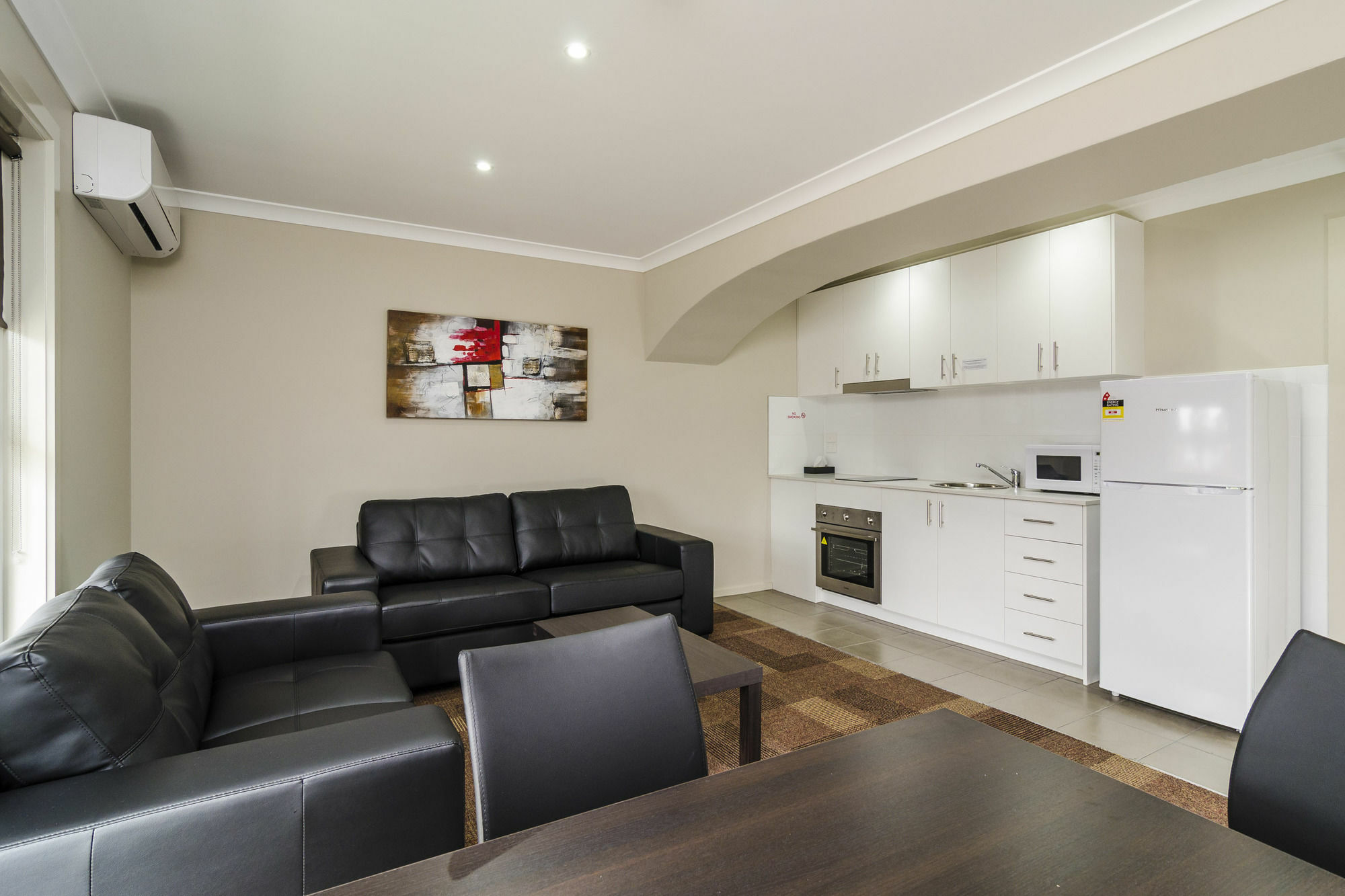 Parkville Place Serviced Apartments เมลเบิร์น ภายนอก รูปภาพ