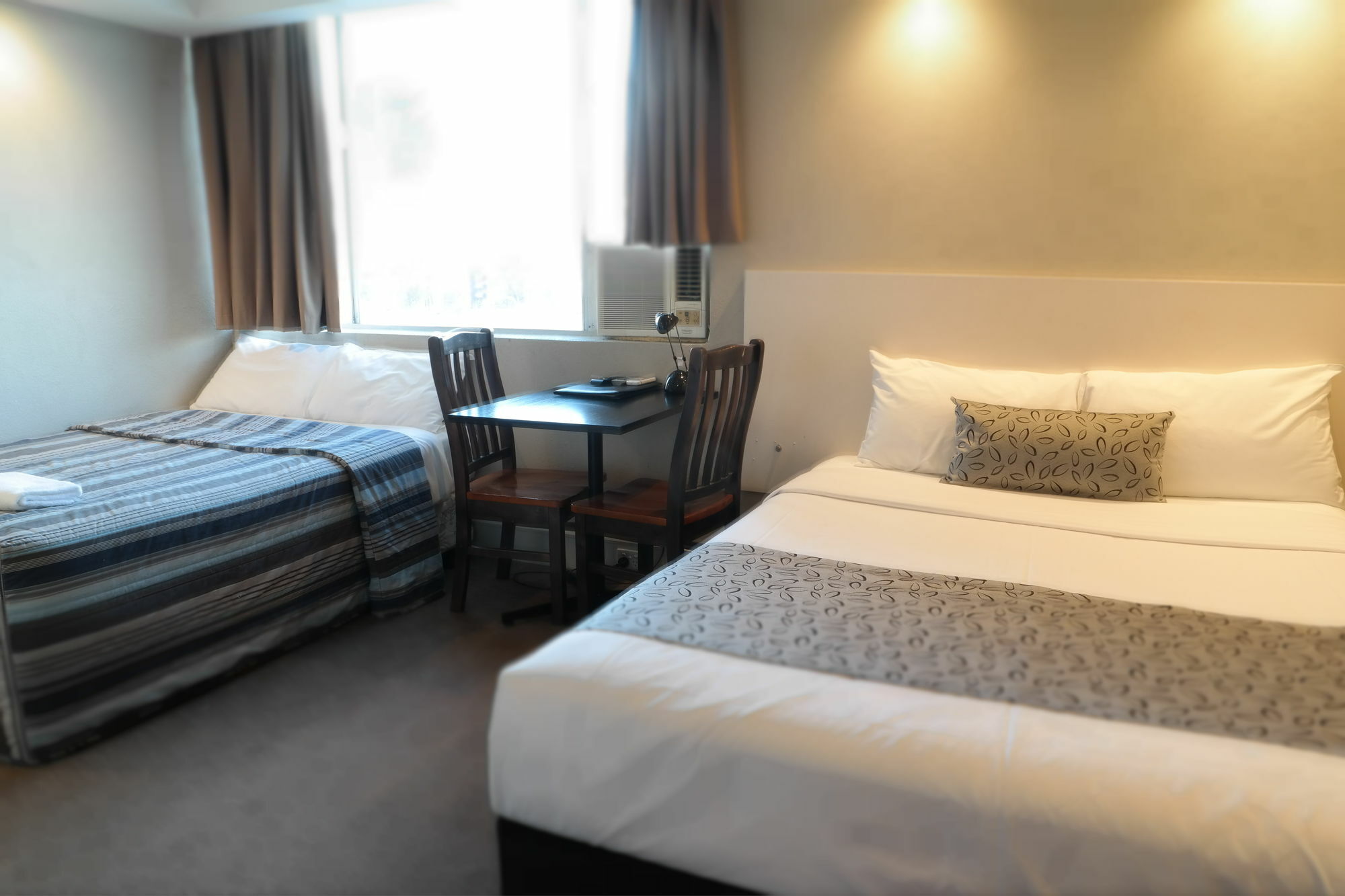 Parkville Place Serviced Apartments เมลเบิร์น ภายนอก รูปภาพ